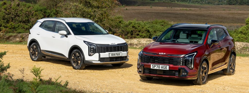 Current-generation Kia Sportage models. 